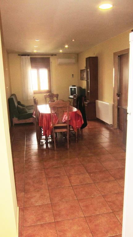 Apartaments La Fabrica Орта-де-Сан-Жоан Номер фото