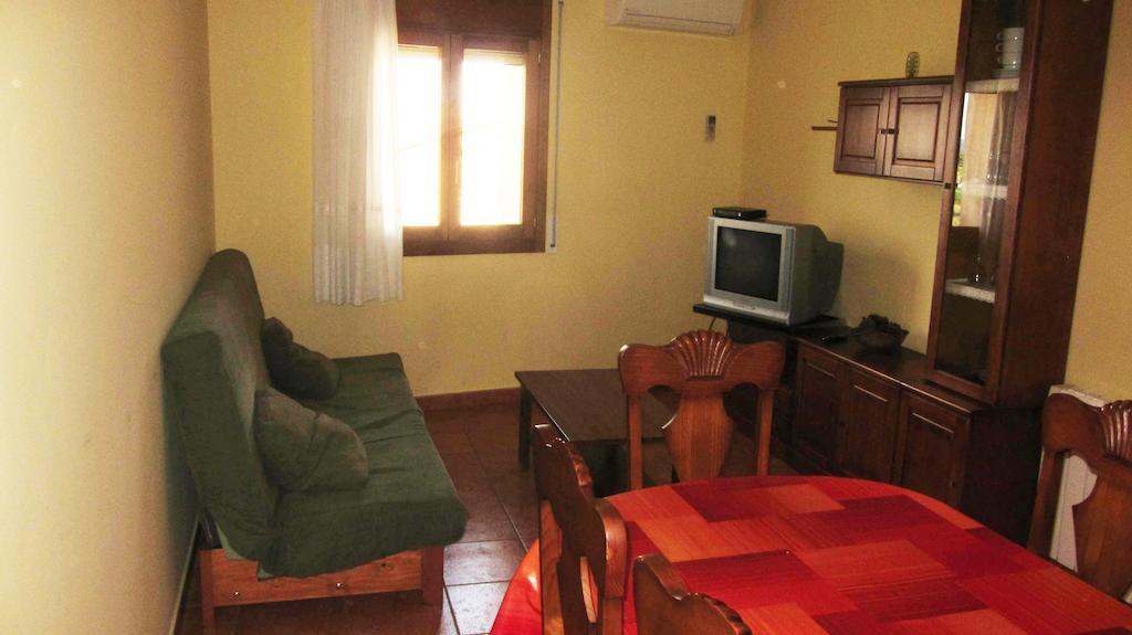 Apartaments La Fabrica Орта-де-Сан-Жоан Номер фото