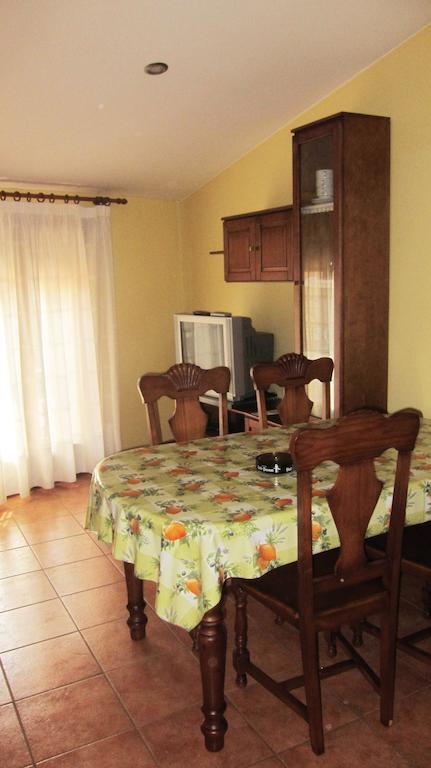 Apartaments La Fabrica Орта-де-Сан-Жоан Номер фото